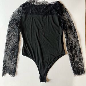 Elegant Black Lace Sleeve And Neckline Bodysuit Size Large